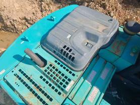 Buy Kobelco SK210-6 Used Excavator / 7 Used Kobelco SK210-6 Excavator 2021 Model / 7