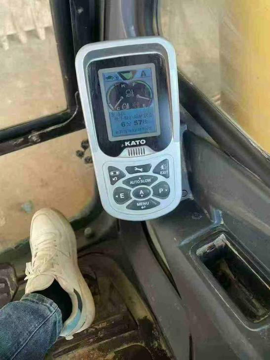 Buy Kato HD820V Used Excavator / 1