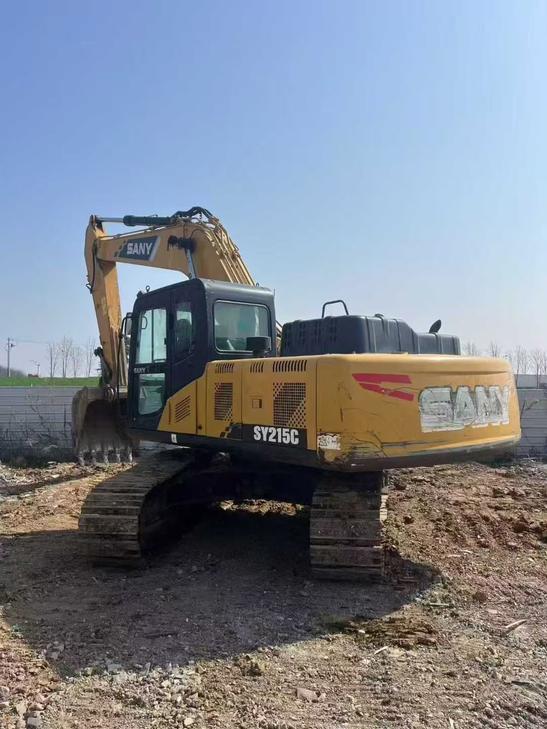Buy Sany SY200C Used Excavator / 1