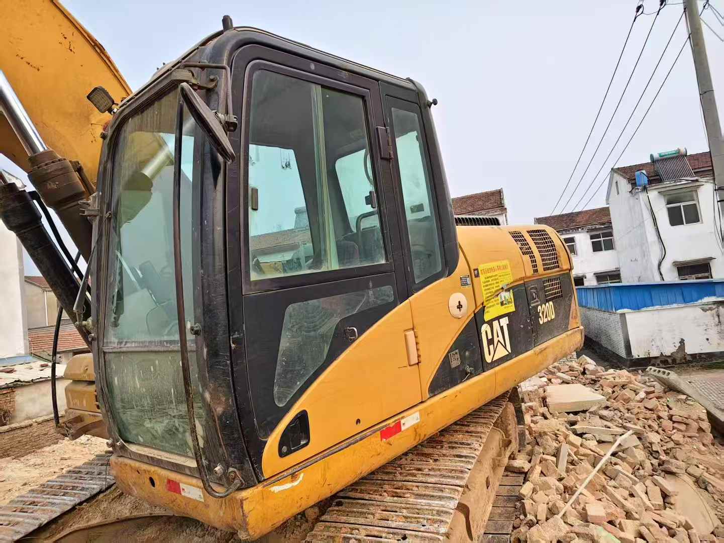 Buy Caterpillar 320D Used Excavator / 8 Used Caterpillar 320D Excavator 2009 Model / 8