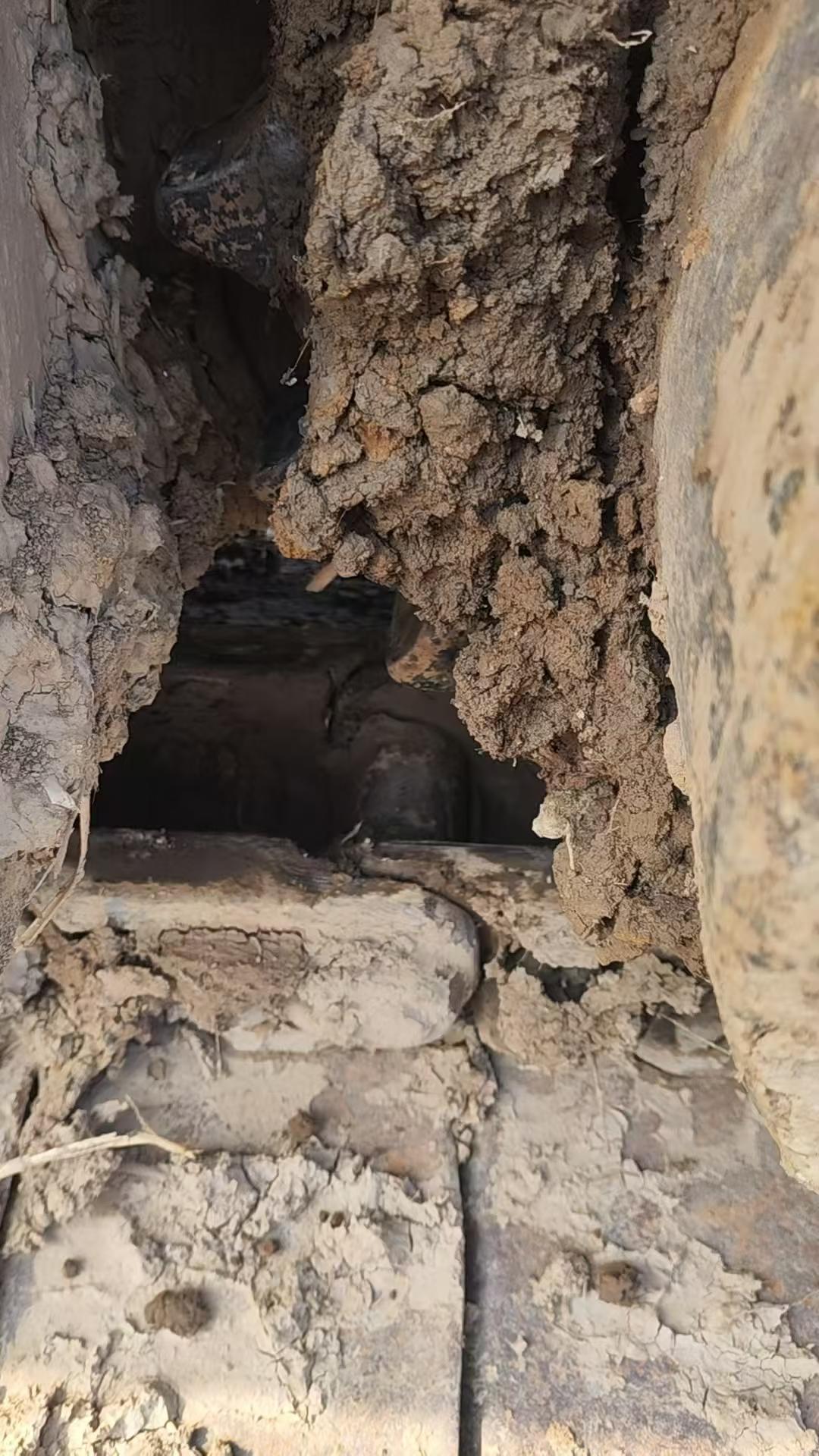 Used Kobelco SK210 Excavator 2011 Model / 9