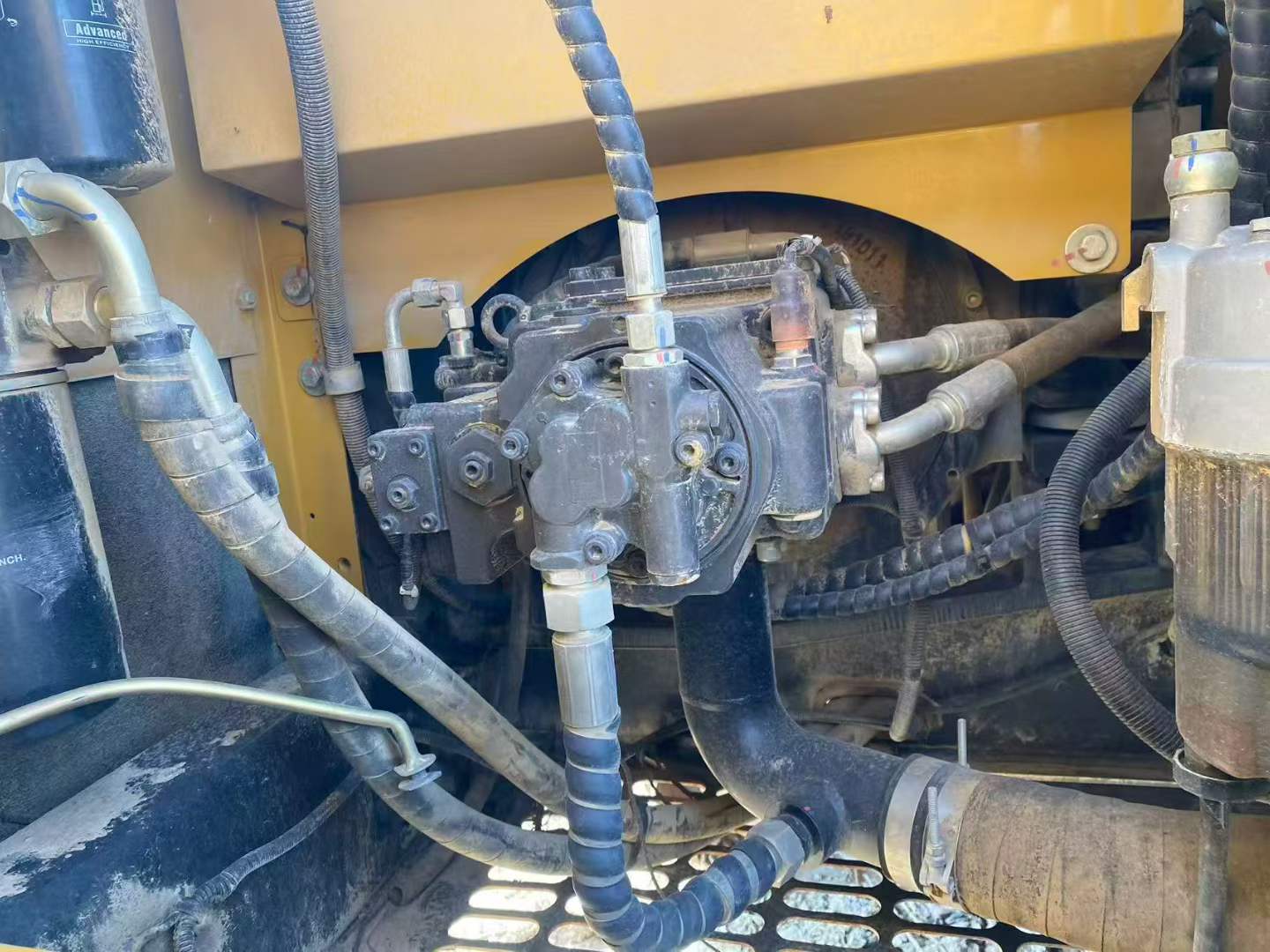 Used Sany SY135 Excavator 2020 Model / 3