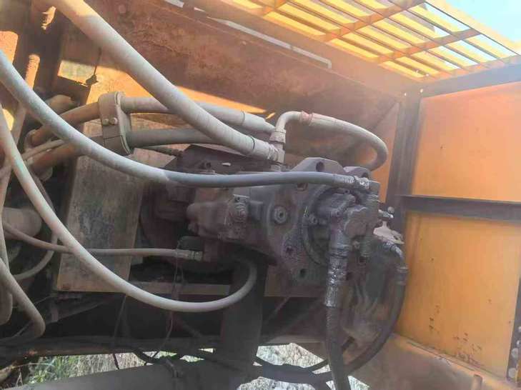 Buy Kato HD1430 Used Excavator / 1