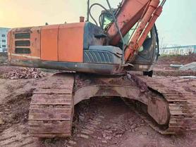 Buy Hitachi ZX200-5G Used Excavator / 9 Used Hitachi ZX200-5G Excavator 2014 Model / 9
