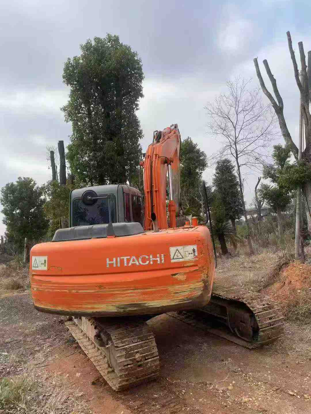 Used Hitachi EX120-6 Excavator 2014 Model / 2