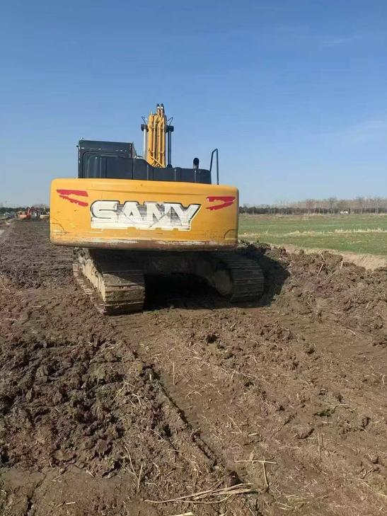 Buy Sany SY205C Used Excavator / 1