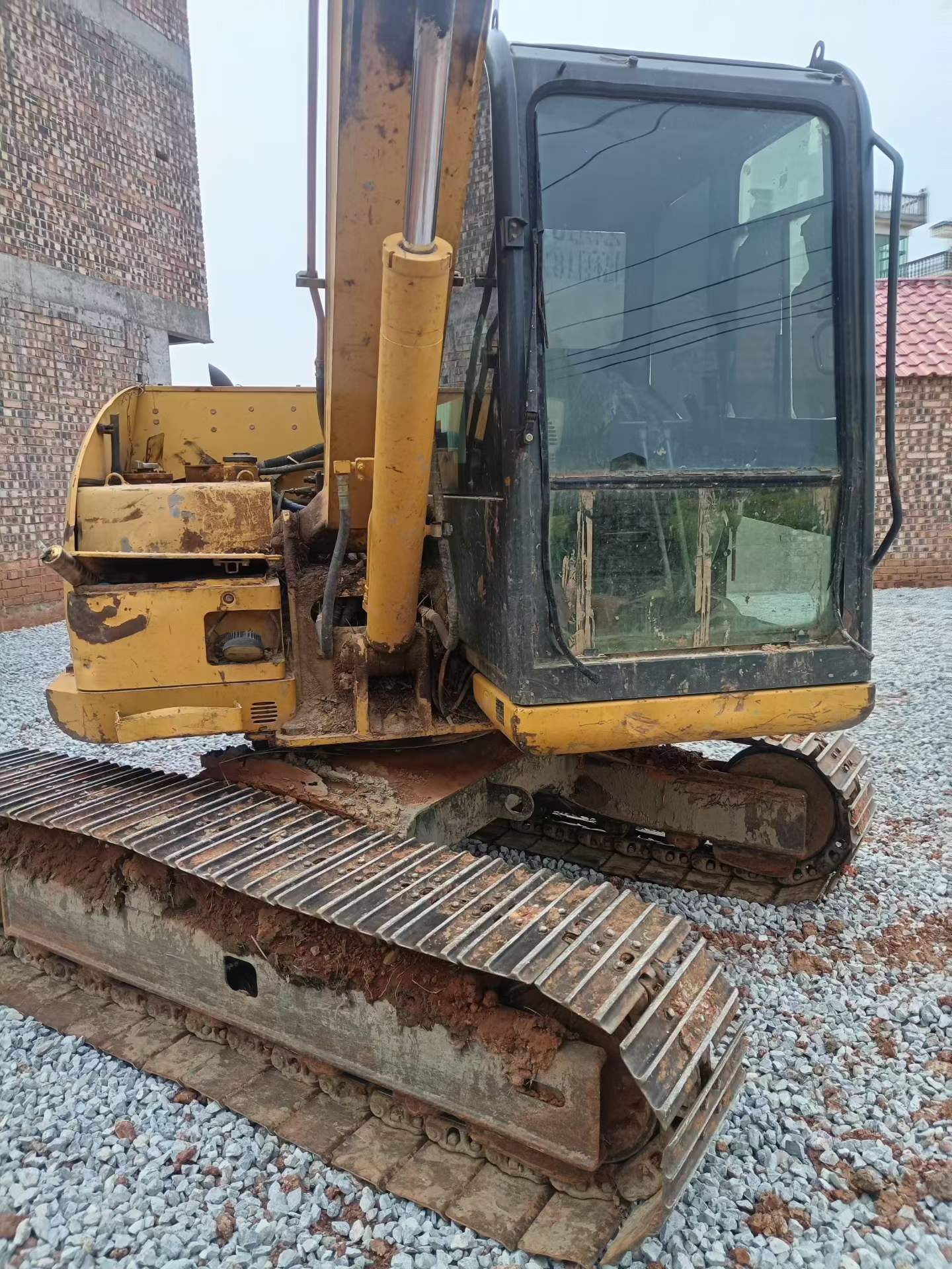 Used Komatsu PC60 Excavator 2014 Model / 5