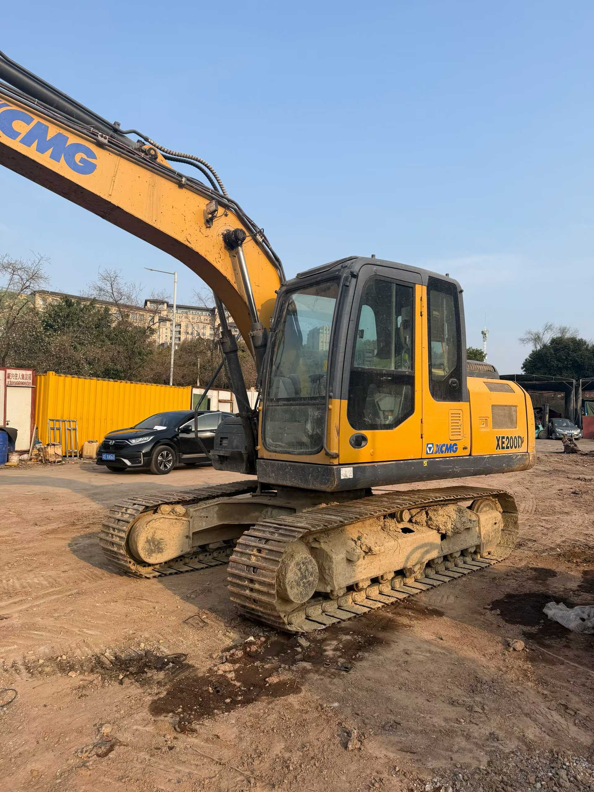 Buy XCMG XE135B Used Excavator / 1