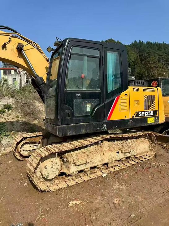 Buy Sany SY125C Used Excavator / 1