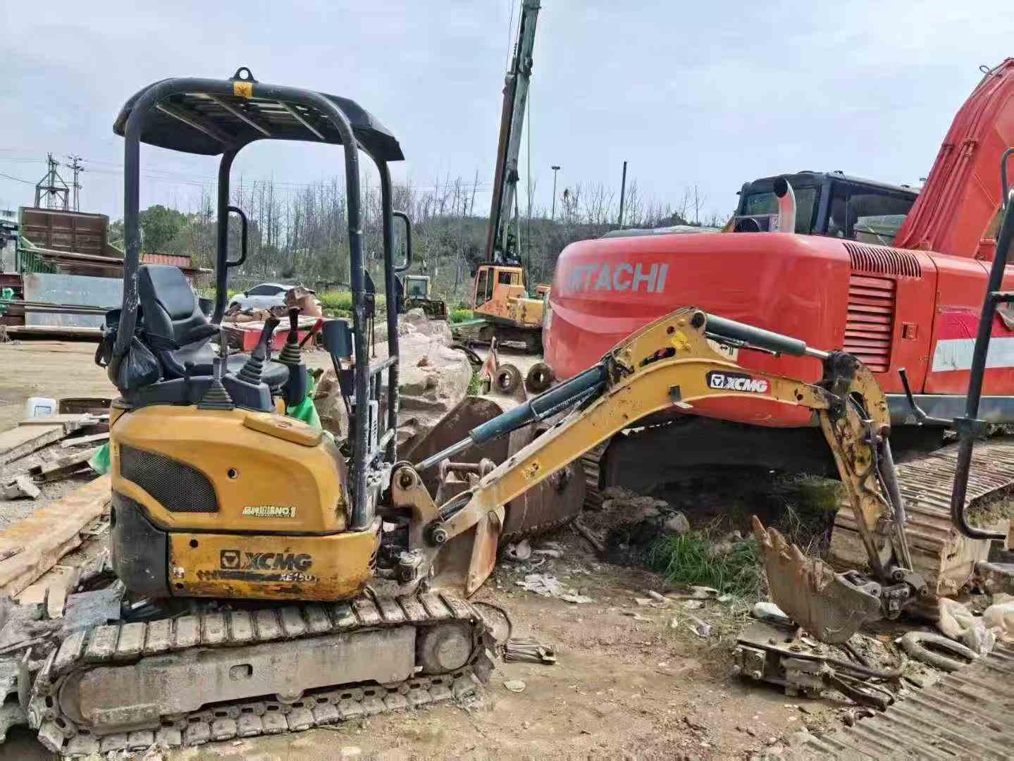 Buy XCMG XE15U Used Excavator / 1