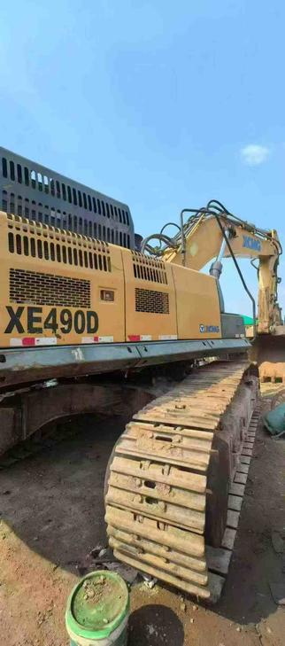 Buy XCMG XE470 Used Excavator / 1