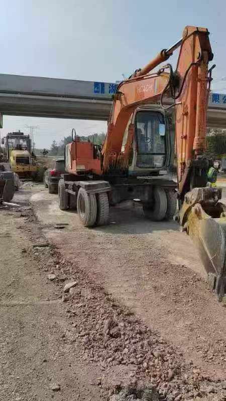 Used Hitachi EX100 Excavator 2016 Model / 8