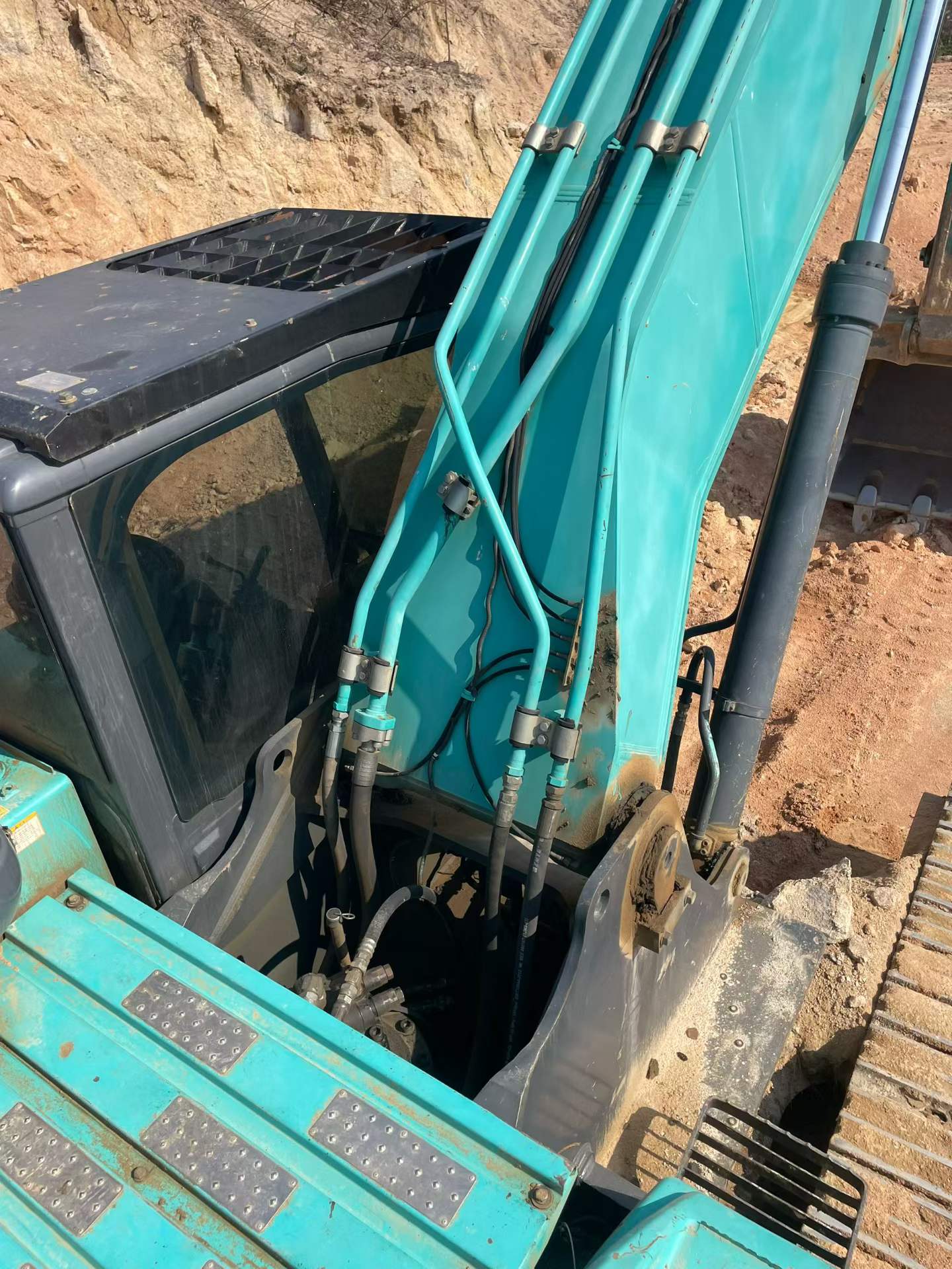 Buy Kobelco SK380D Used Excavator / 1
