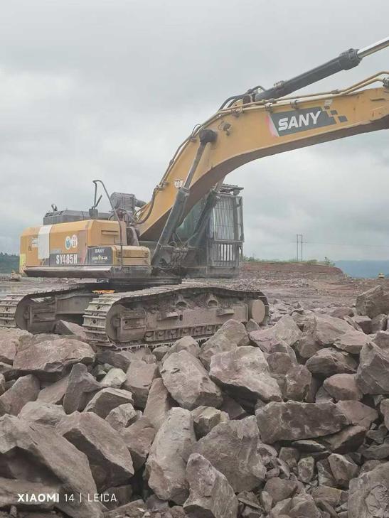 Buy Sany SY485C Used Excavator / 1
