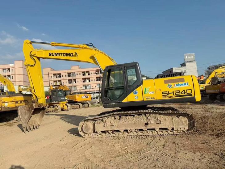 Buy Sumitomo SH240-3 Used Excavator / 1