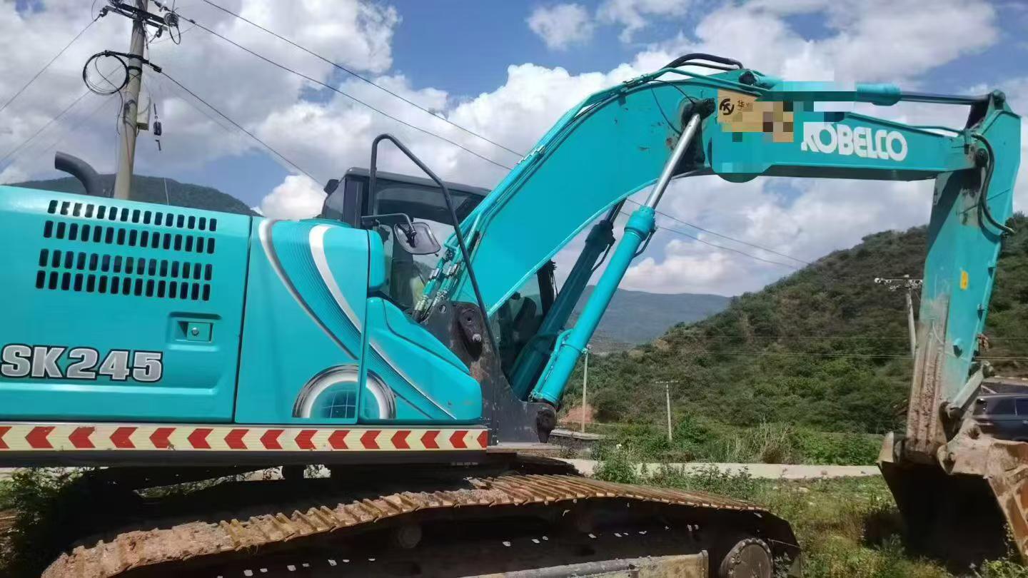Used Kobelco SK210 Excavator 2022 Model / 4
