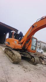 Buy Doosan DH215-9E Used Excavator / 2 Used Doosan DH215-9E Excavator 2014 Model / 2