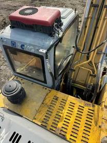 Buy XCMG XE215 Used Excavator / 9 Used XCMG XE215 Excavator 2013 Model / 9