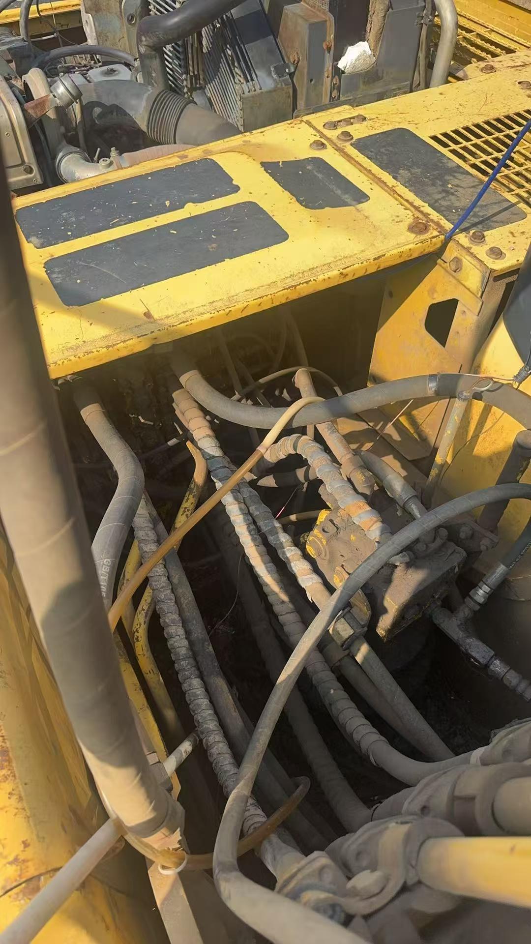 Used Komatsu PC220-7 Excavator 2016 Model / 5