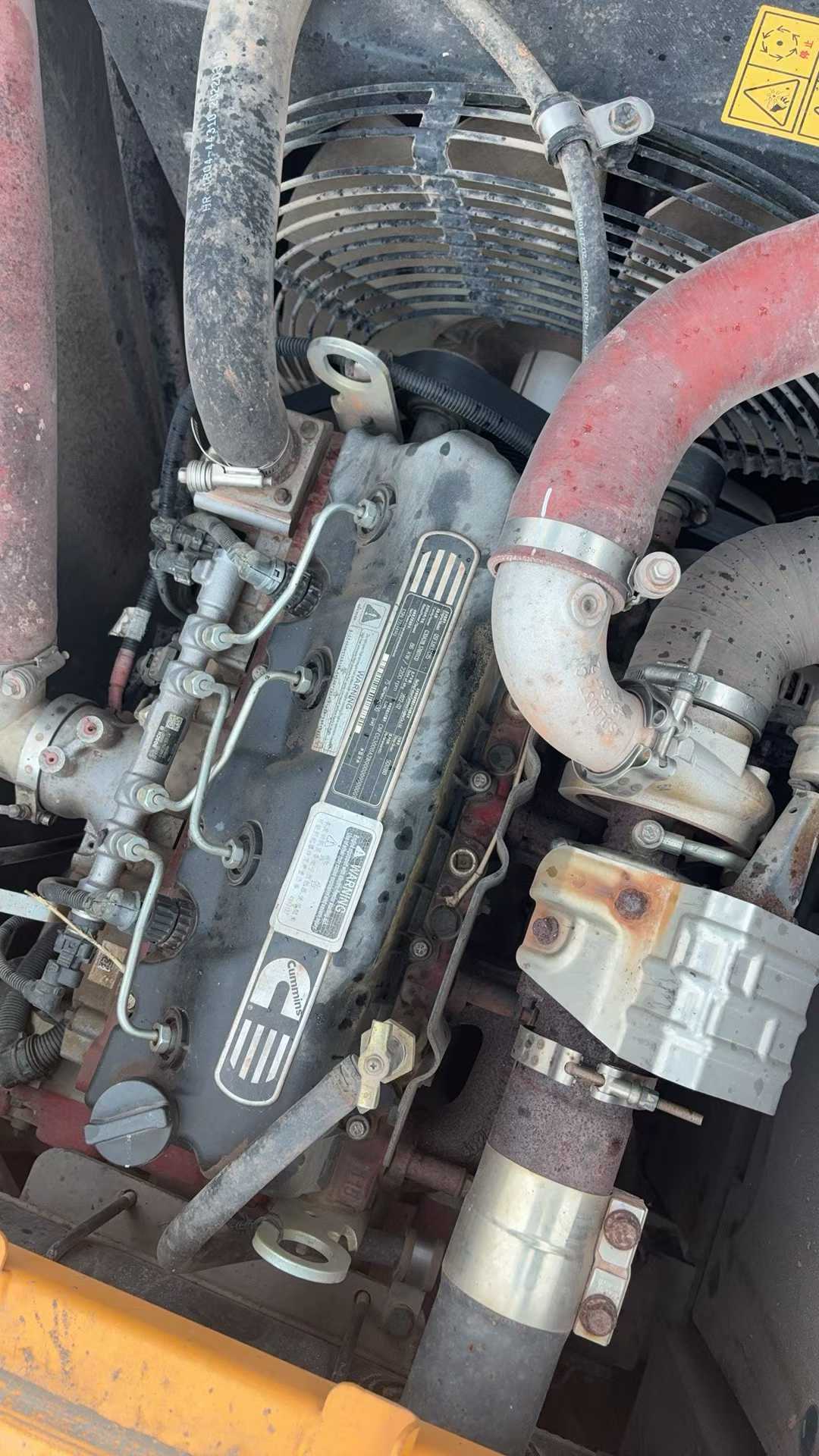 Used Hyundai R130W Excavator 2023 Model / 3