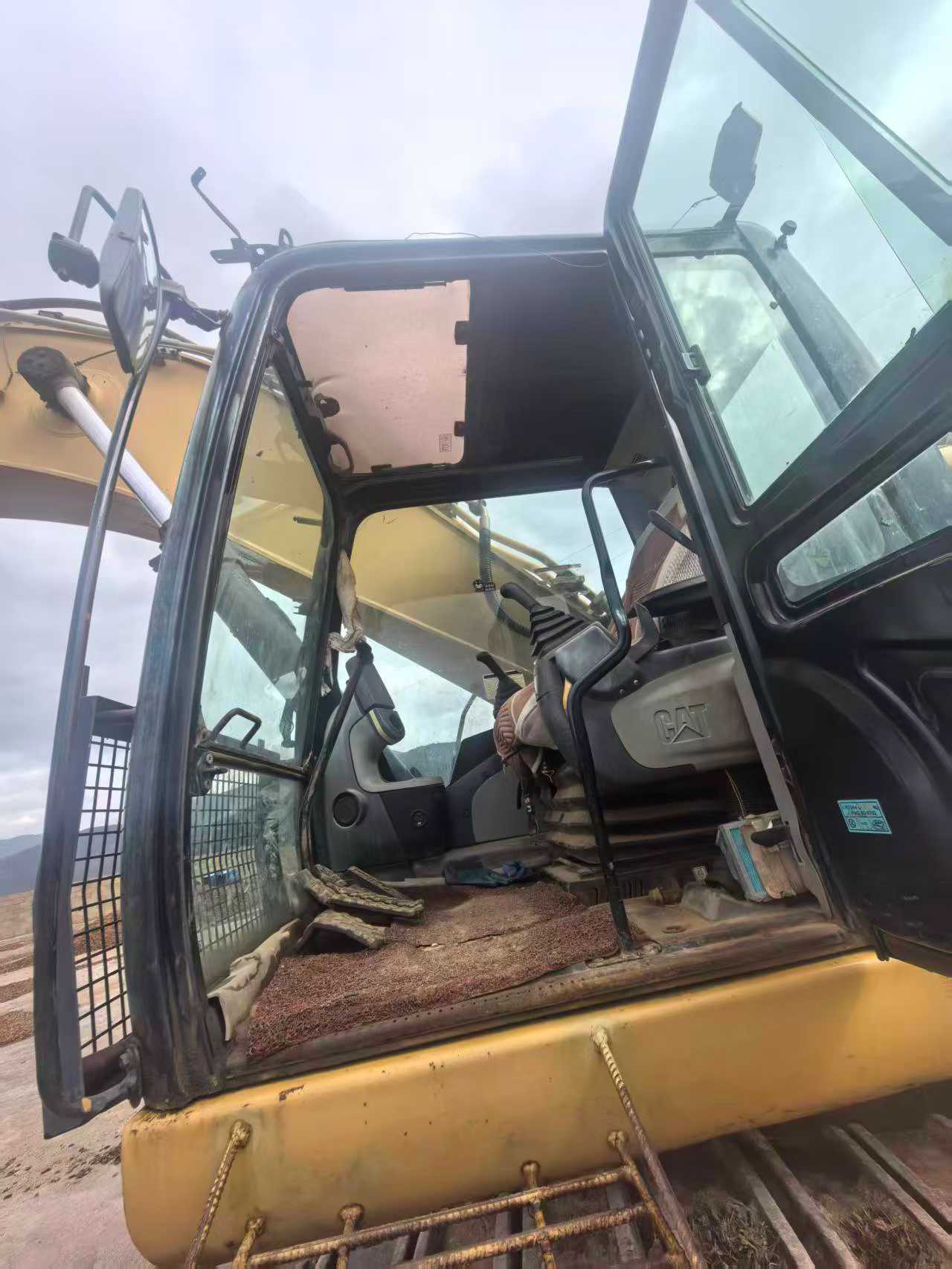Buy Caterpillar 349E Used Excavator / 5 Used Caterpillar 349E Excavator 2016 Model / 5