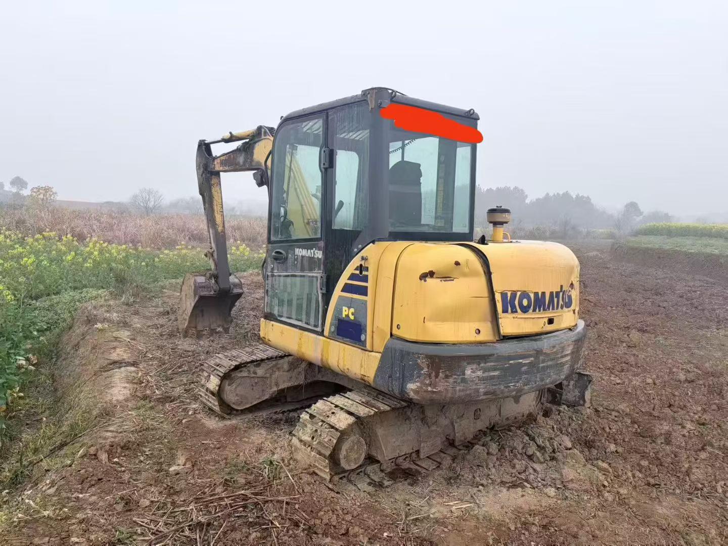 Used Kobelco SK210 Excavator 2022 Model / 2