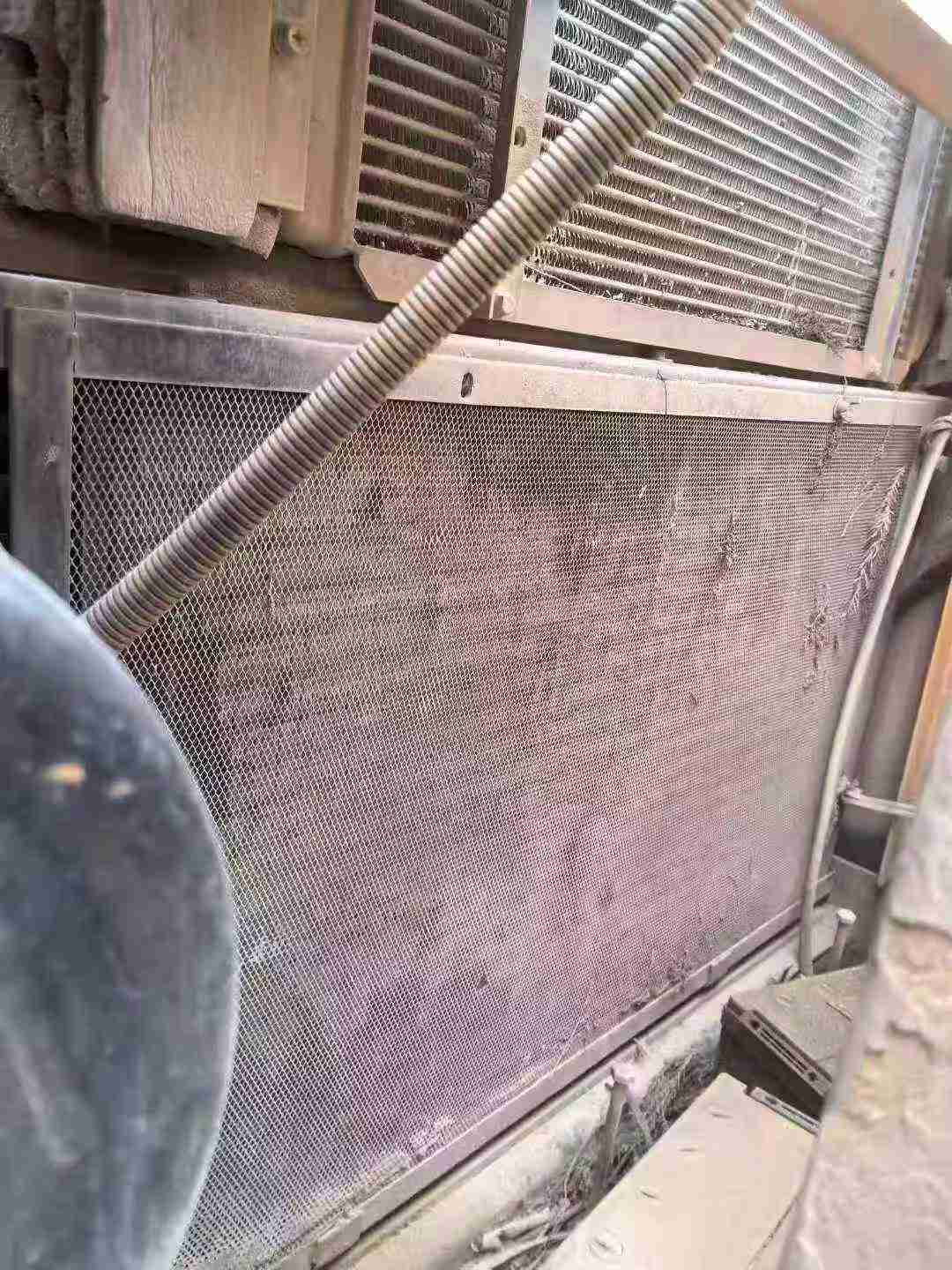 Buy Hyundai R265LC-7 Used Excavator / 1