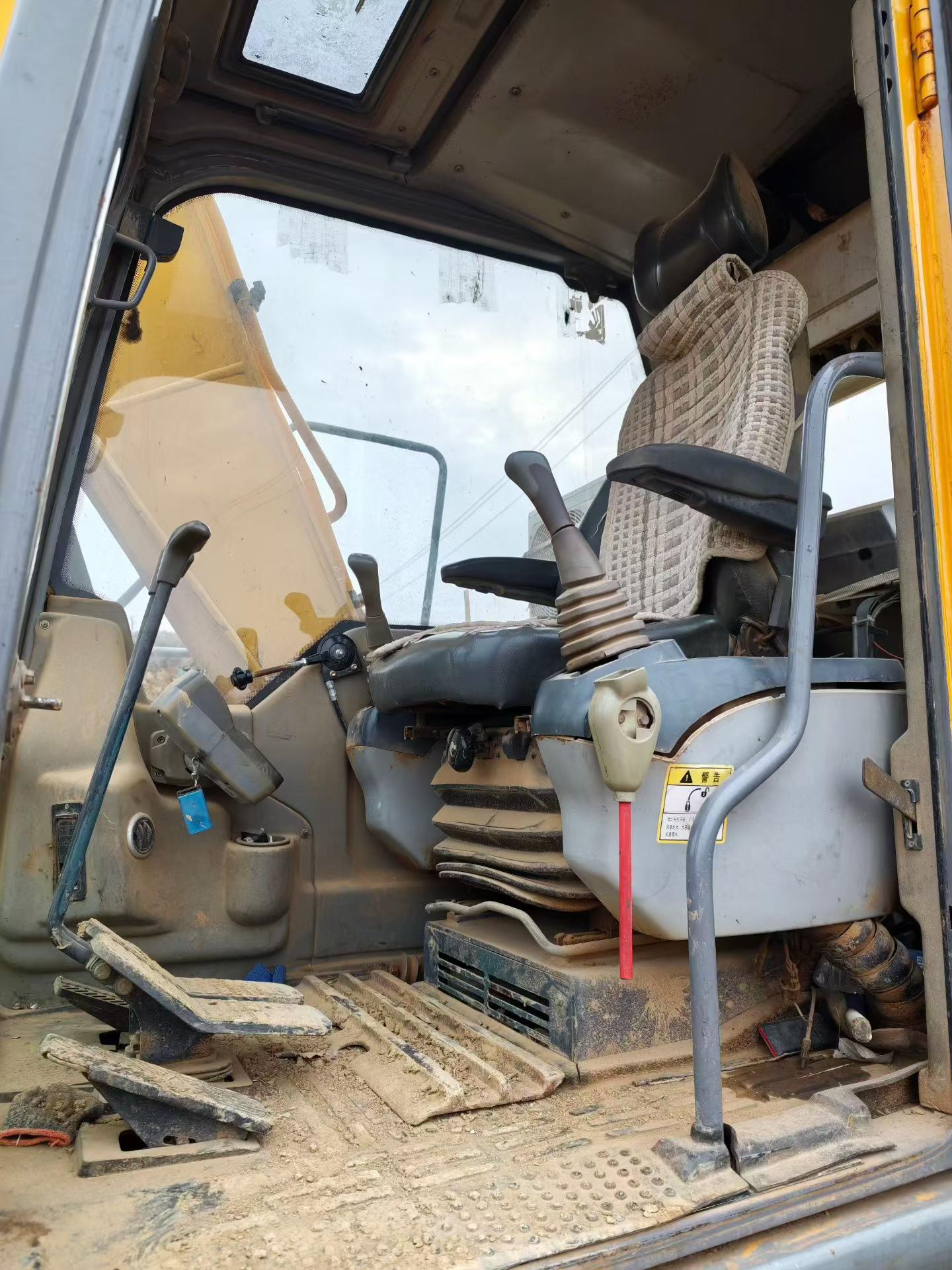 Buy XCMG XE150 Used Excavator / 7 Used XCMG XE150 Excavator 2016 Model / 7