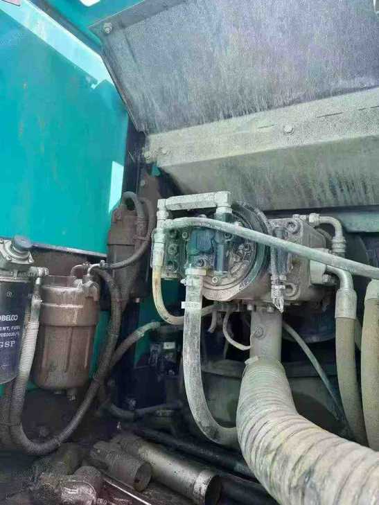 Buy Kobelco SK260 Used Excavator / 1