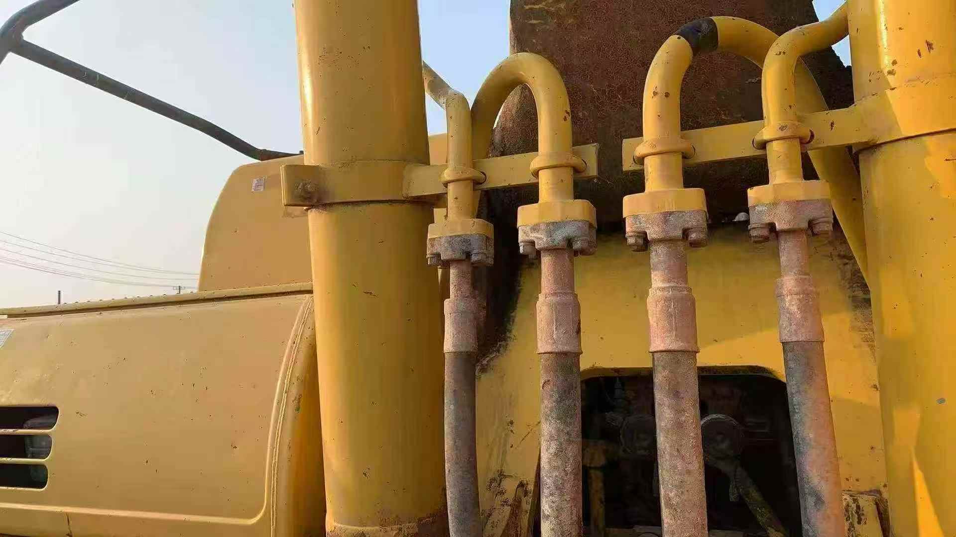 Used Komatsu PC220-8 Excavator 2018 Model / 6