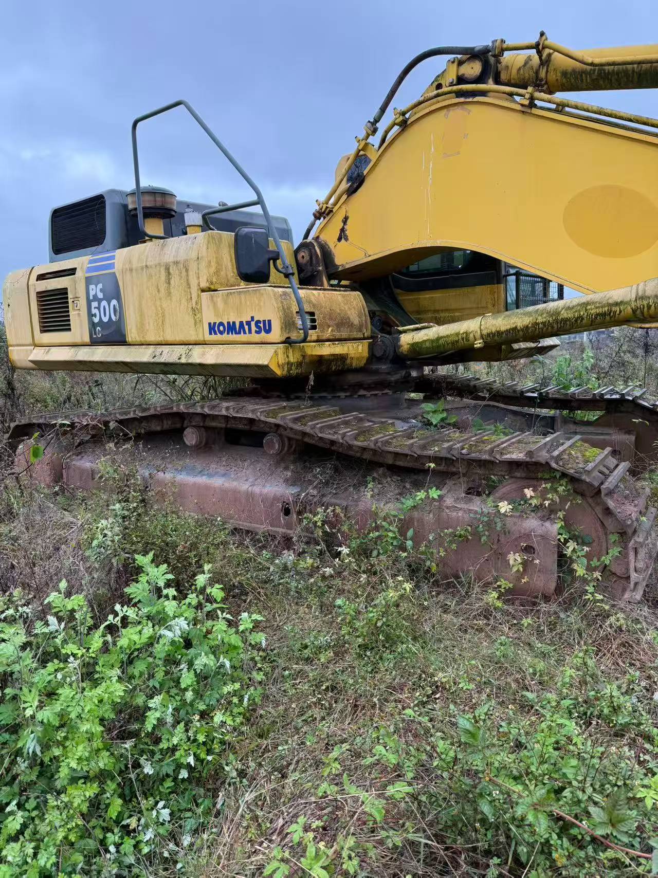 Buy Komatsu PC460LC-8 Used Excavator / 1