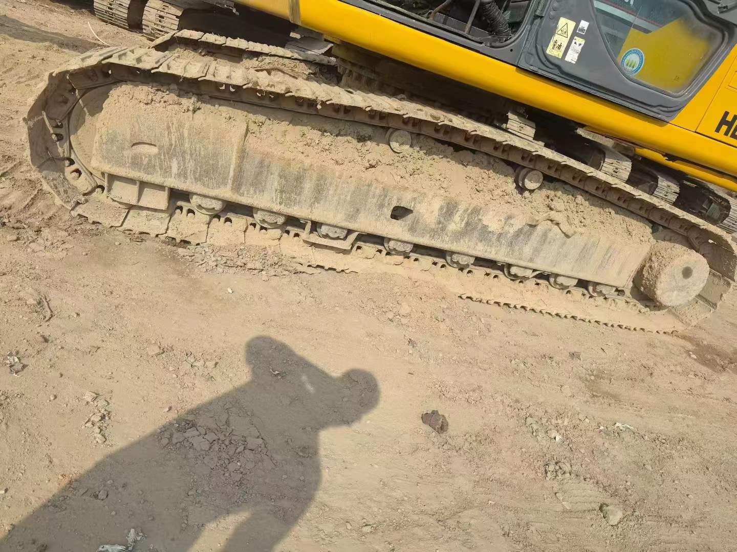 Used Kato HD1023R Excavator 2016 Model / 8