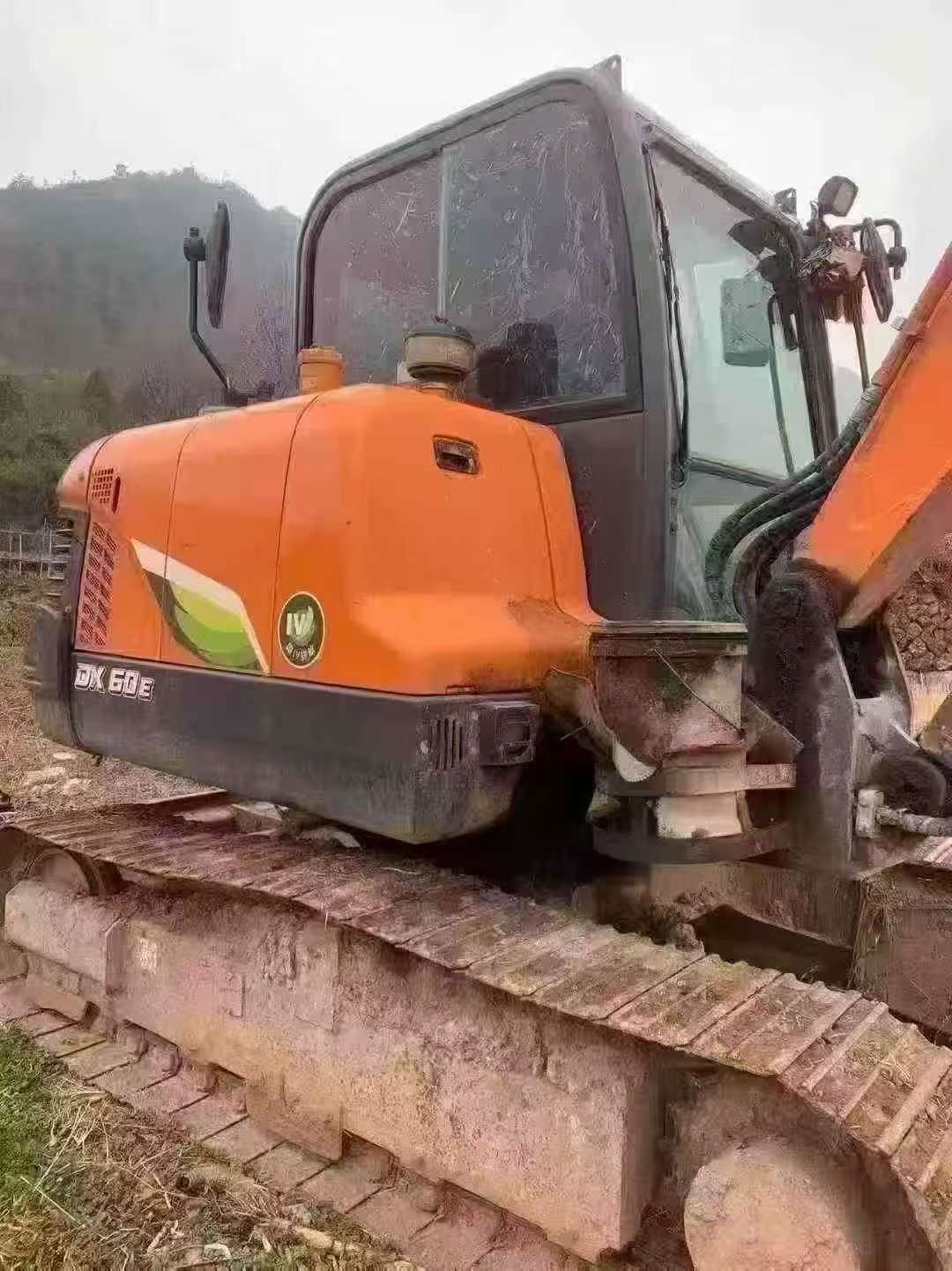 Buy Doosan DH60 Used Excavator / 3 Used Doosan DH60 Excavator 2023 Model / 3