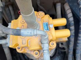 Buy Hyundai R215VS Used Excavator / 2 Used Hyundai R215VS Excavator 2019 Model / 2