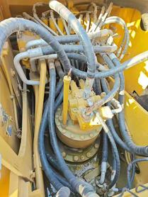 Buy Caterpillar 320D Used Excavator / 7 Used Caterpillar 320D Excavator 2016 Model / 7