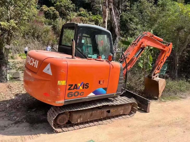 Buy Hitachi ZX60C-5A Used Excavator / 1