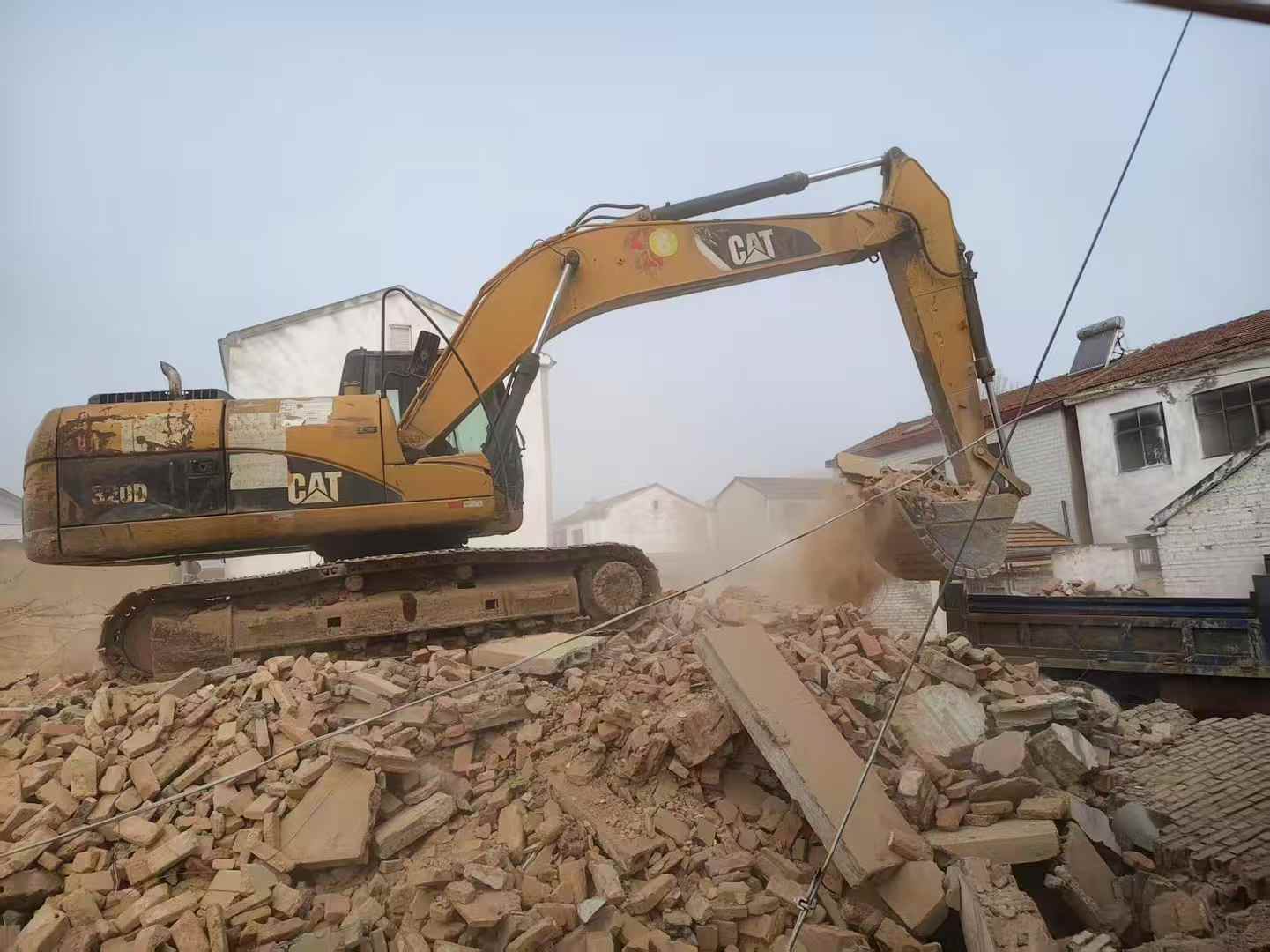 Buy Caterpillar 320D Used Excavator / 2 Used Caterpillar 320D Excavator 2009 Model / 2