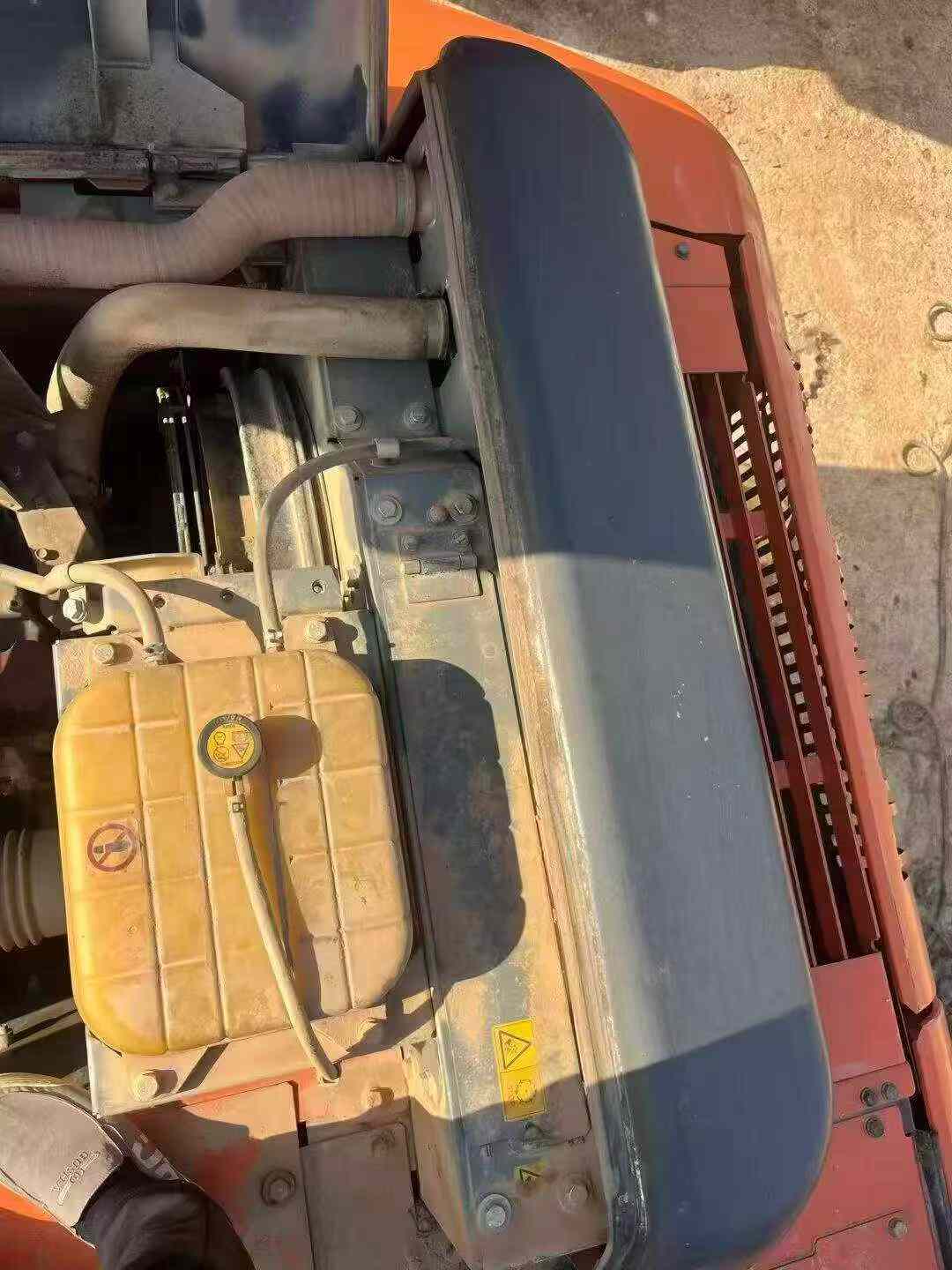 Buy Hitachi EX200-5 Used Excavator / 4 Used Hitachi EX200-5 Excavator 2016 Model / 4