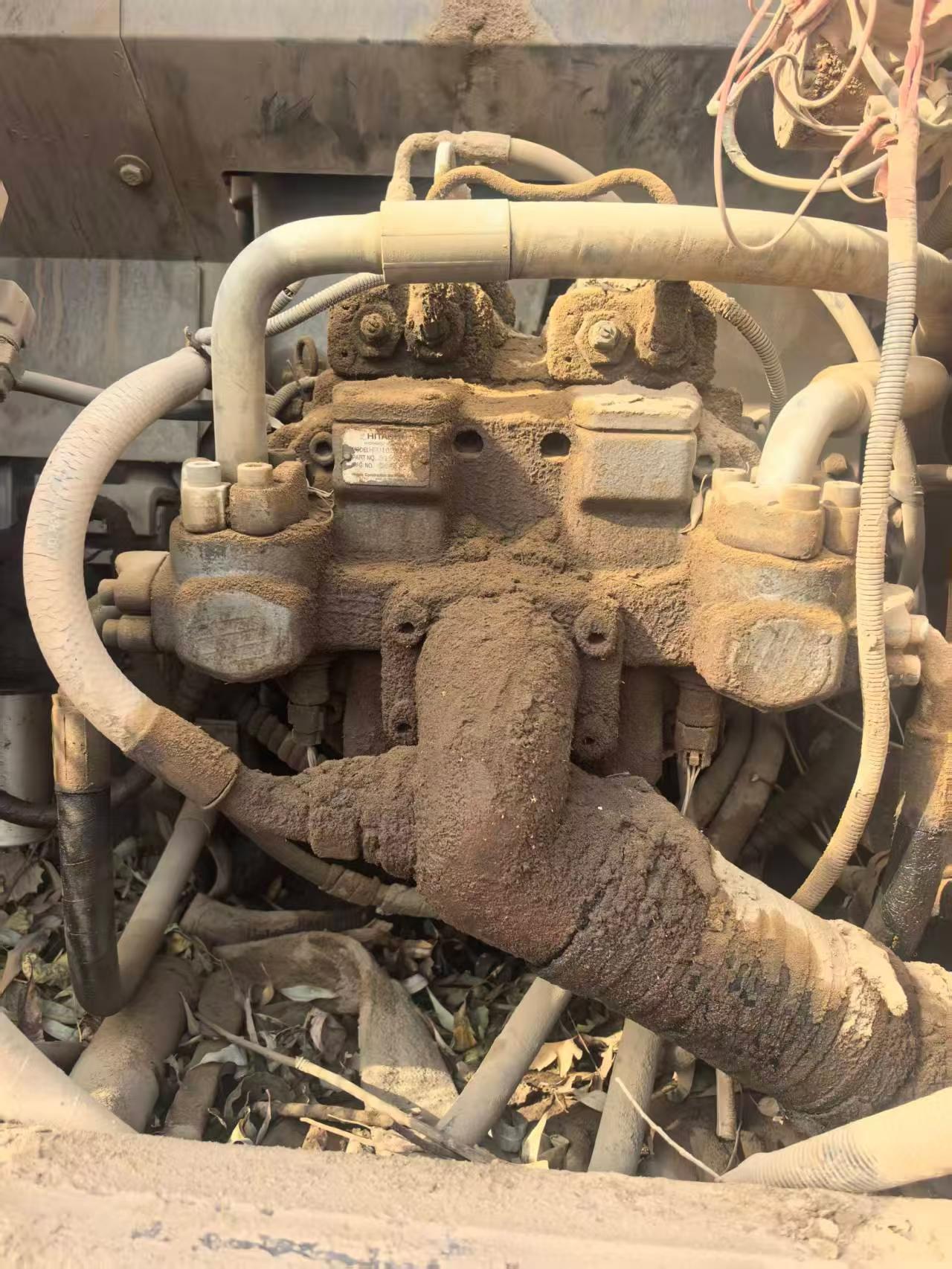 Used Hitachi EX250-5 Excavator 2016 Model / 9