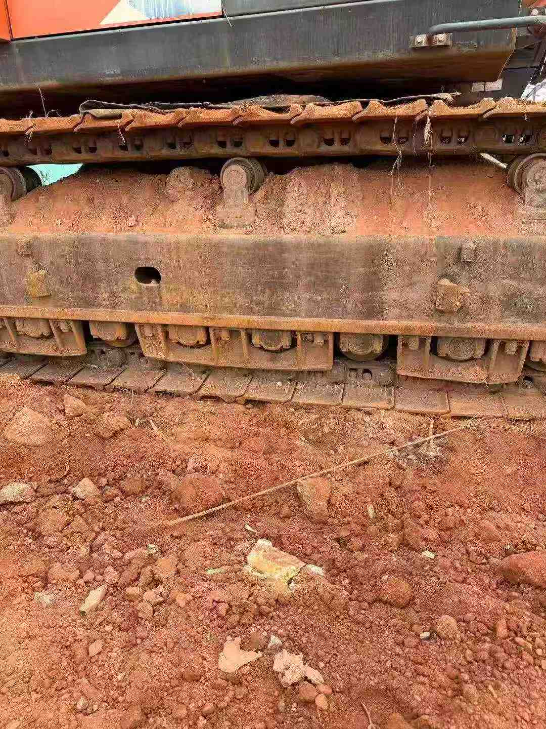 Used Hitachi ZX690LCH-5A Excavator 2016 Model / 4