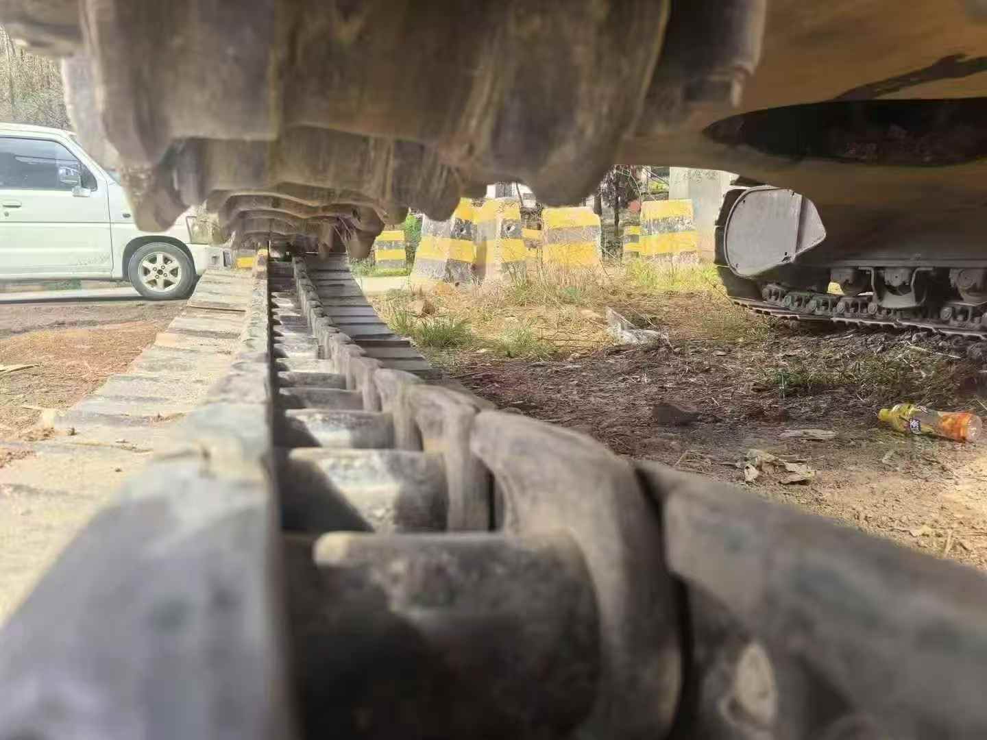 Used Komatsu PC240-6 Excavator 2010 Model / 7