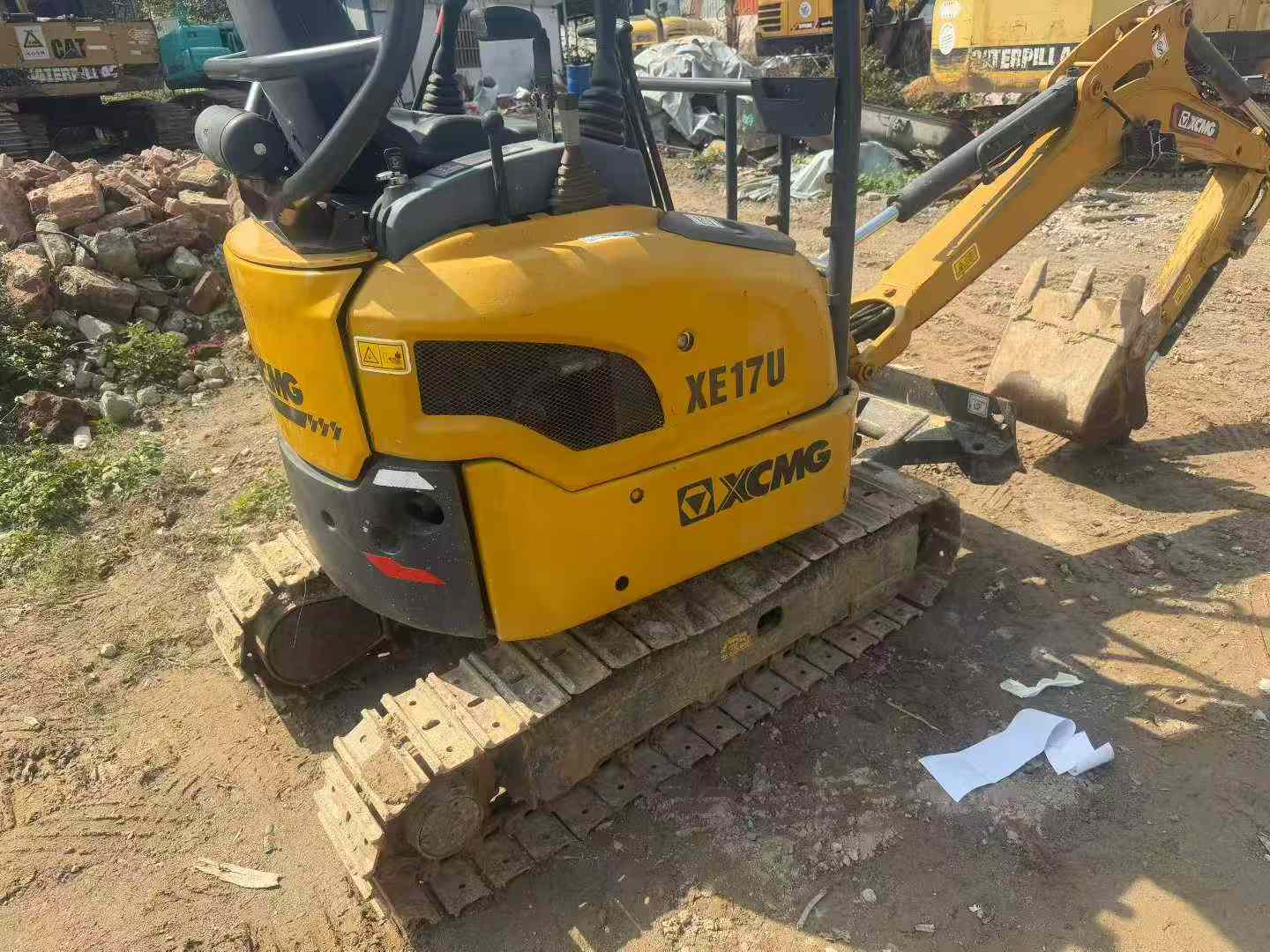 Used XCMG XE17U Excavator 2016 Model / 6