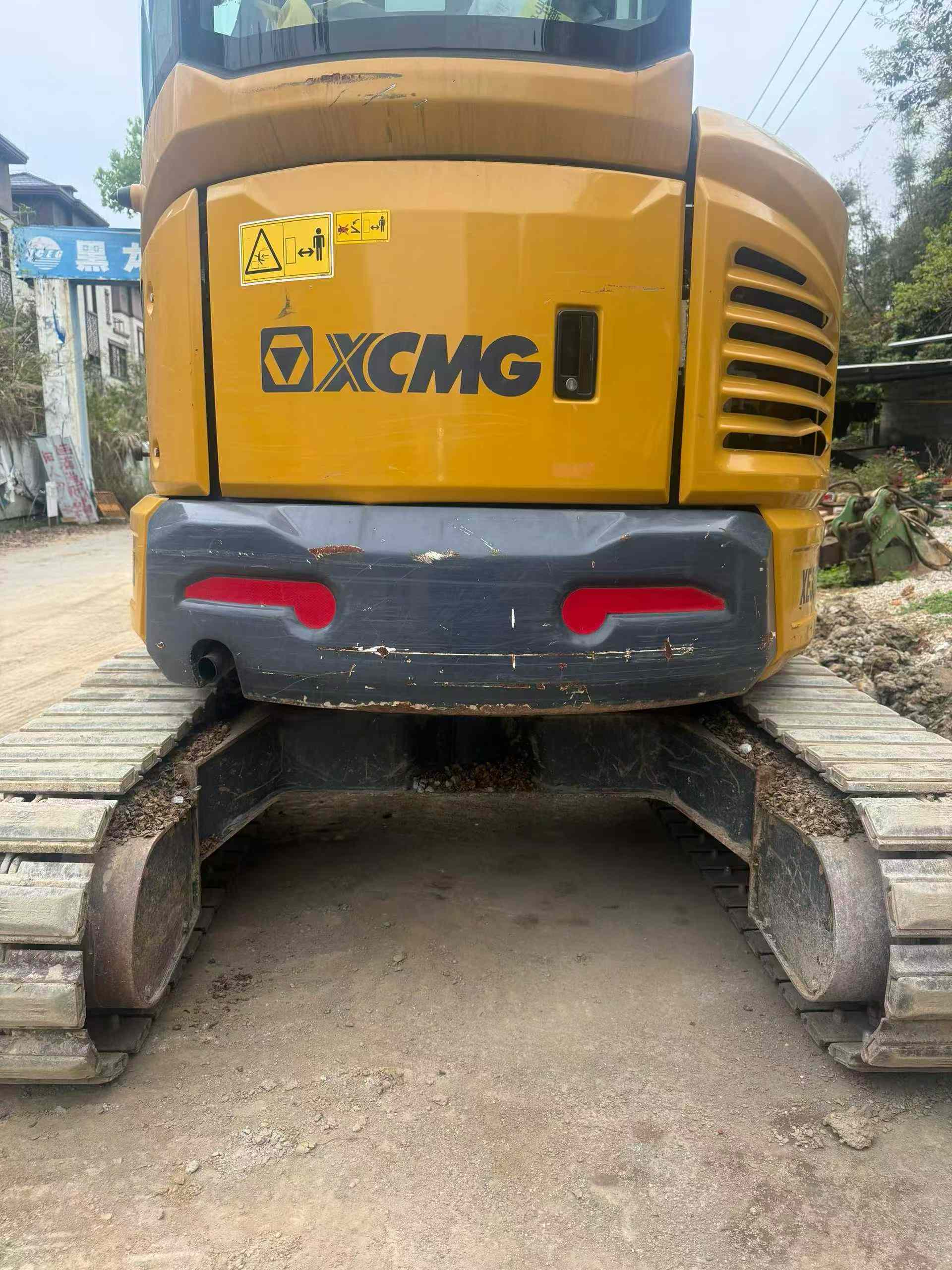 Used XCMG XE35U Excavator 2021 Model / 3