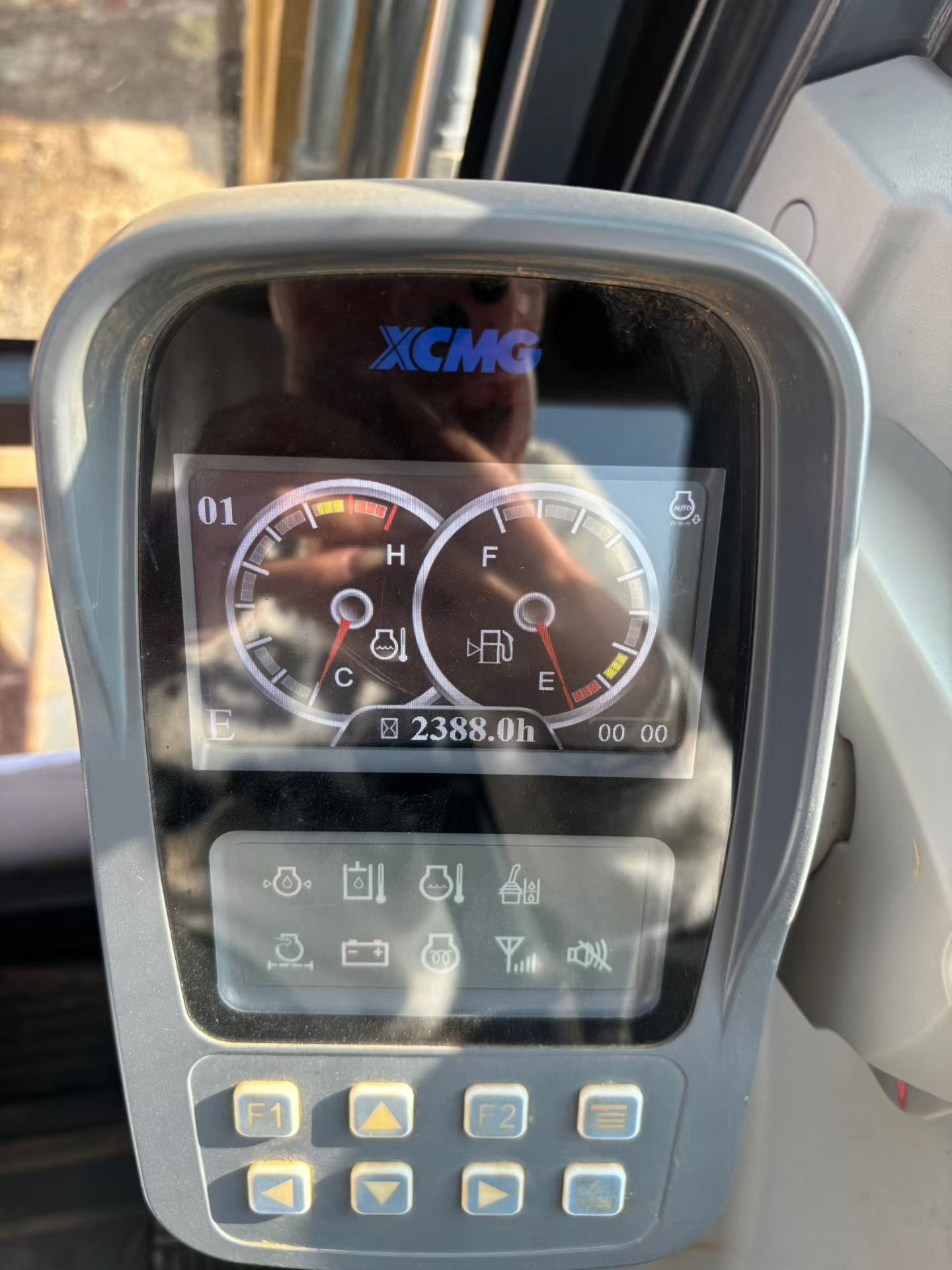 Used XCMG XE60 Excavator 2022 Model / 8