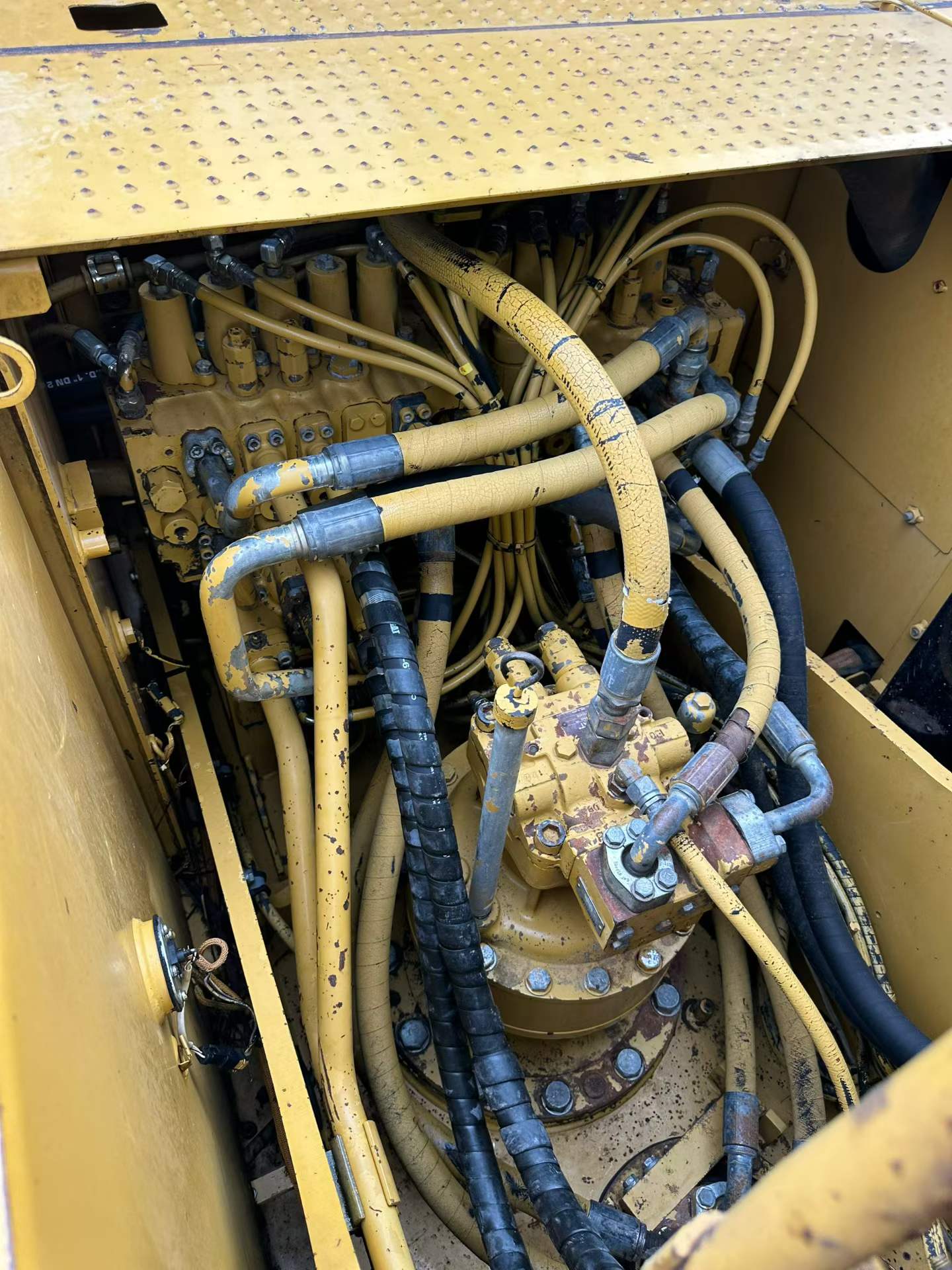 Used Caterpillar 320D Excavator 2012 Model / 5