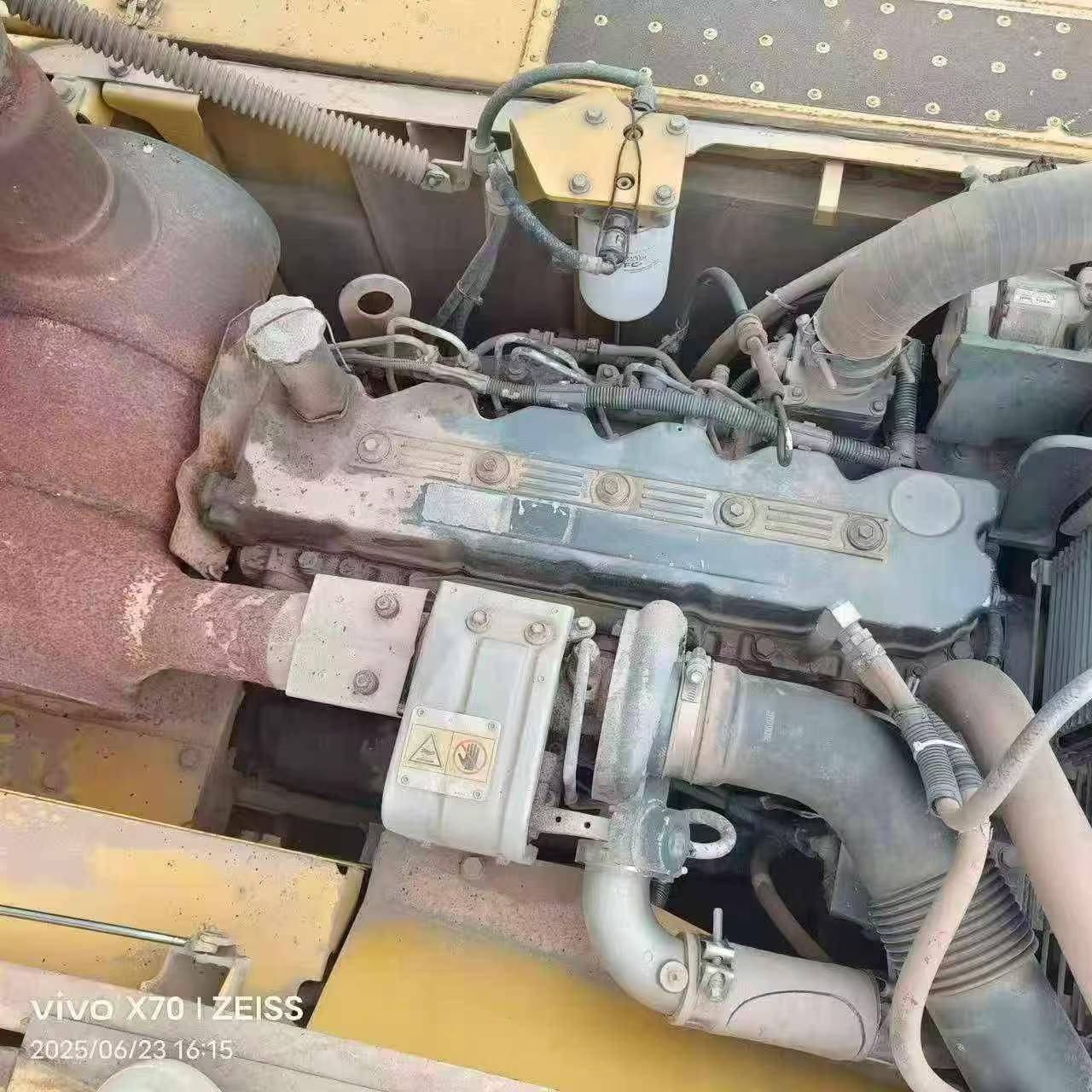 Used Komatsu PC240-6 Excavator 2014 Model / 8