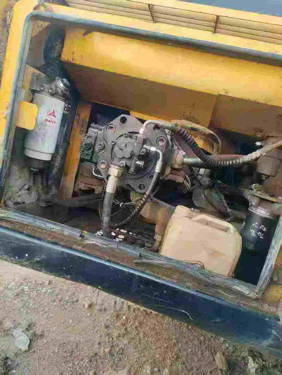 Used Sany SY215C-8 Excavator 2016 Model / 5