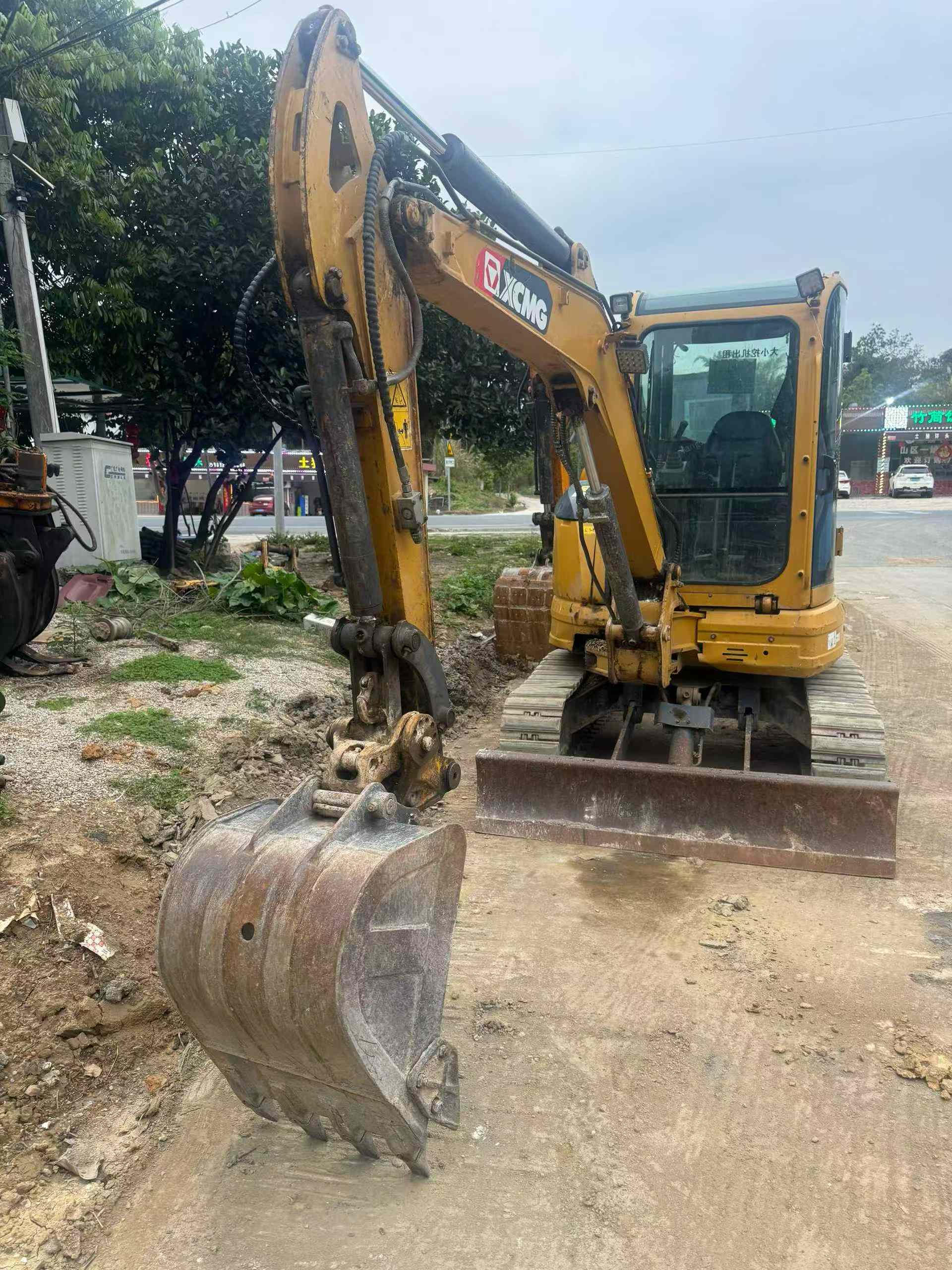 Used XCMG XE35U Excavator 2021 Model / 5