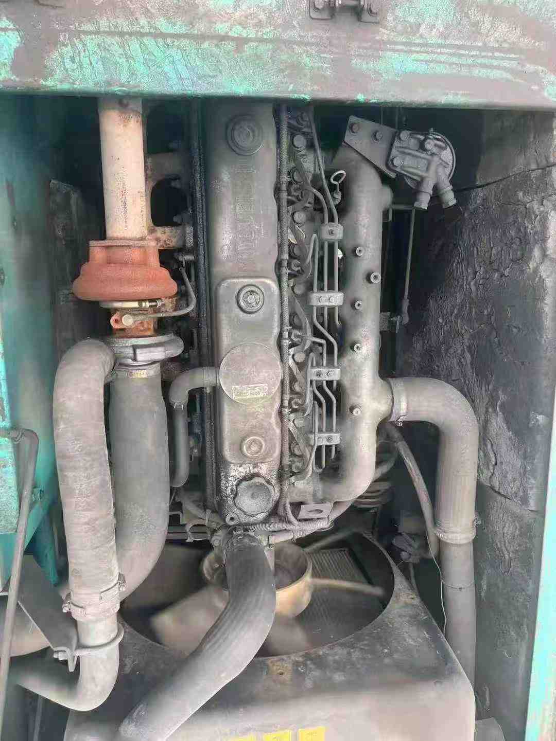 Used Kobelco SK200-6 Excavator 2016 Model / 3