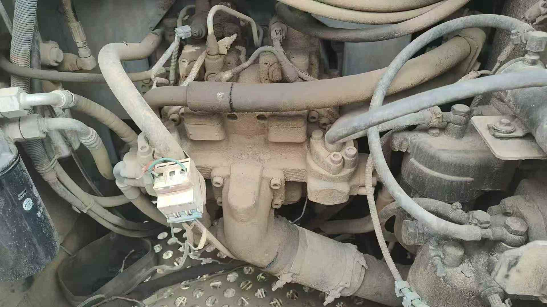 Used Hitachi EX200-3 Excavator 2016 Model / 4